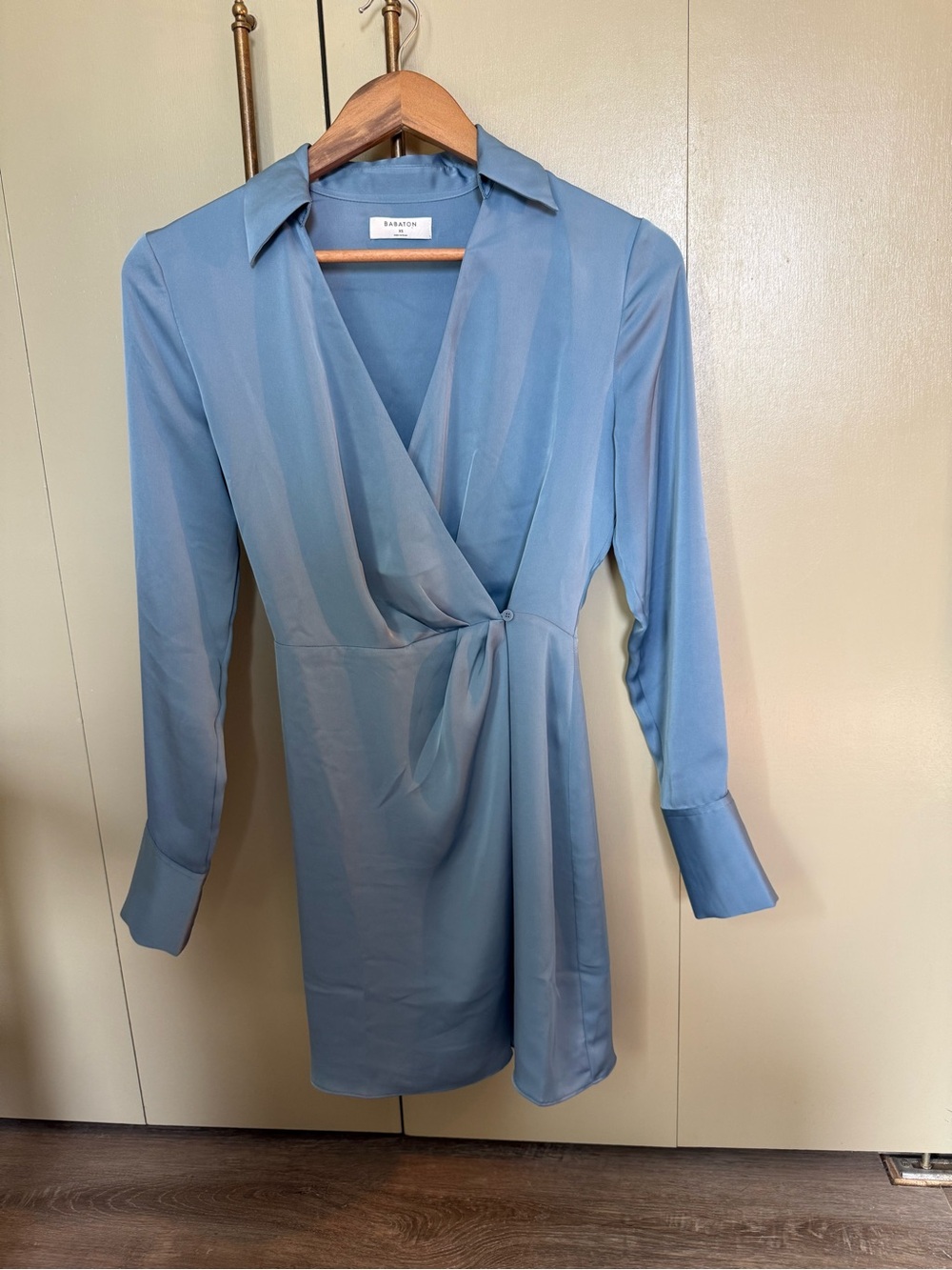 Babaton Larchmont Long Sleeve Wrap Mini Dress Blue XS - Picture 2 of 6
